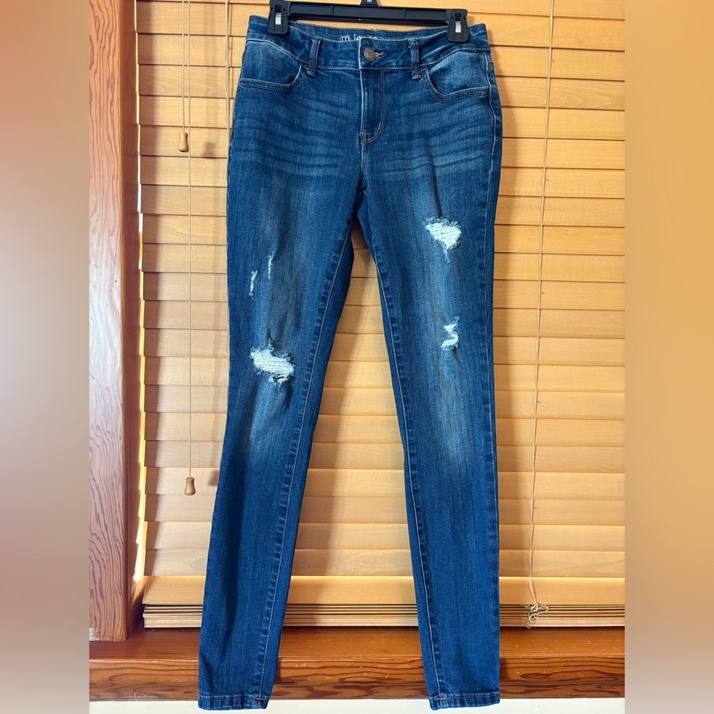 m jeans by Maurice NWOT mid -rise Distressed Skinny Jeans in Dark Blue. - Picture 8 of 8
